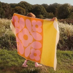 Orla Kiely Gifts Under £200-Wool Jacquard Blanket